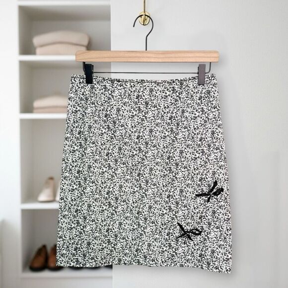 Venezia Dresses & Skirts - Venezia Lane Bryant White Beaded Dragonfly Stretch Mini Skirt Sz 20 2X